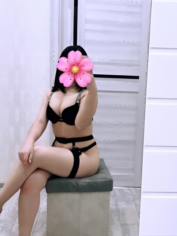 Дина из Свободный